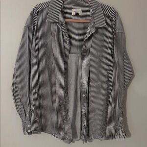 American Eagle Outfitters Black and White Striped Button Down Shirt